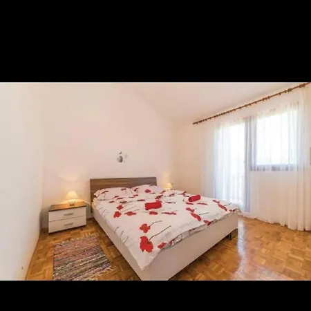 Apartnan Alar Apartment